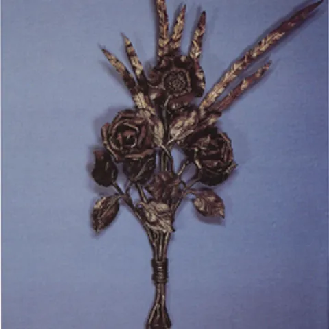 Håndsmedet rosenbuket — lagt på Kong Christian IX's båre i 1906