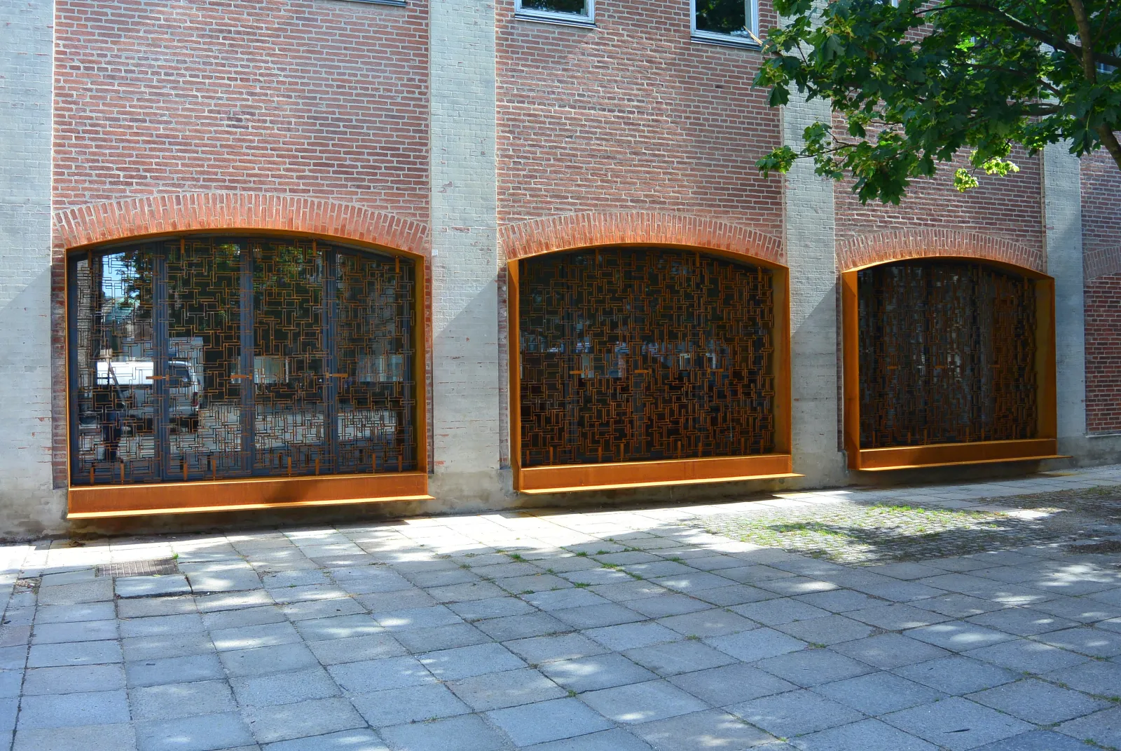 Trinitatis Kirke - Sognehus facade