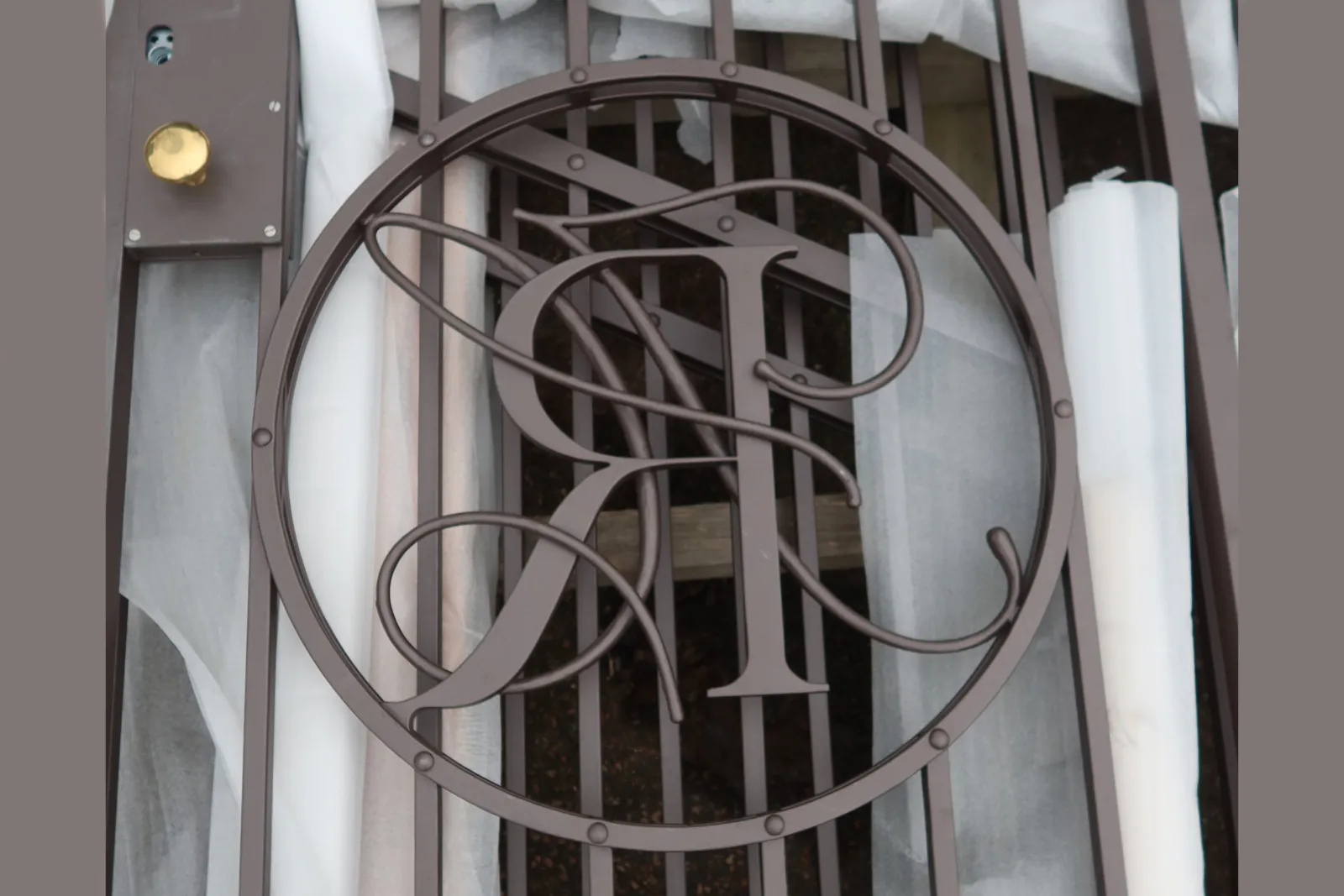 Antoinettevej Nr. 2 - Monogram